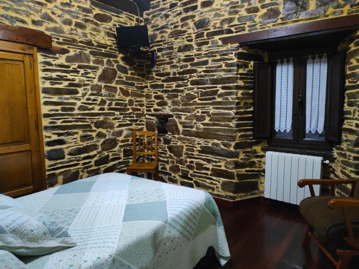Casa Freixe Apartamentos Rurales Santa Eulalia de Oscos Kültér fotó